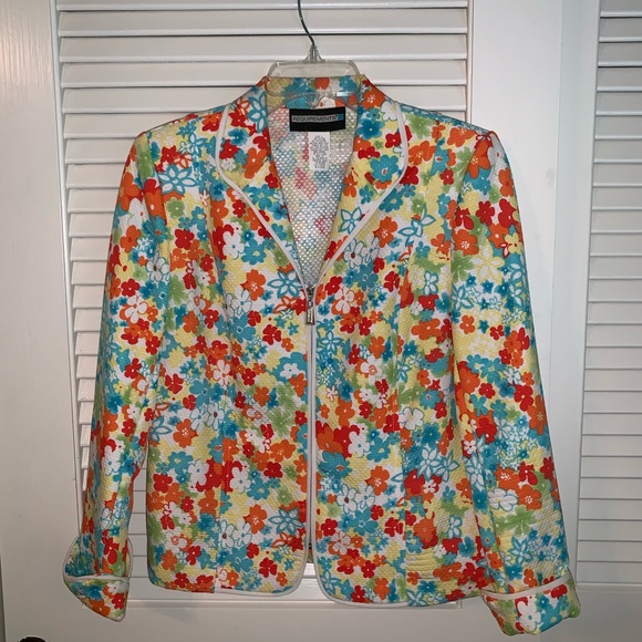 Requirements Jackets & Blazers - Requirements, floral blazer, like new